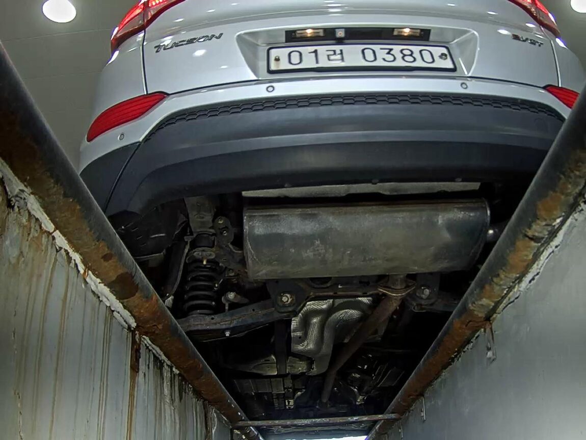 HYUNDAI ALL NEW TUCSON DIESEL 1.7 2WD STYLE 2016 - zdjęcie 8