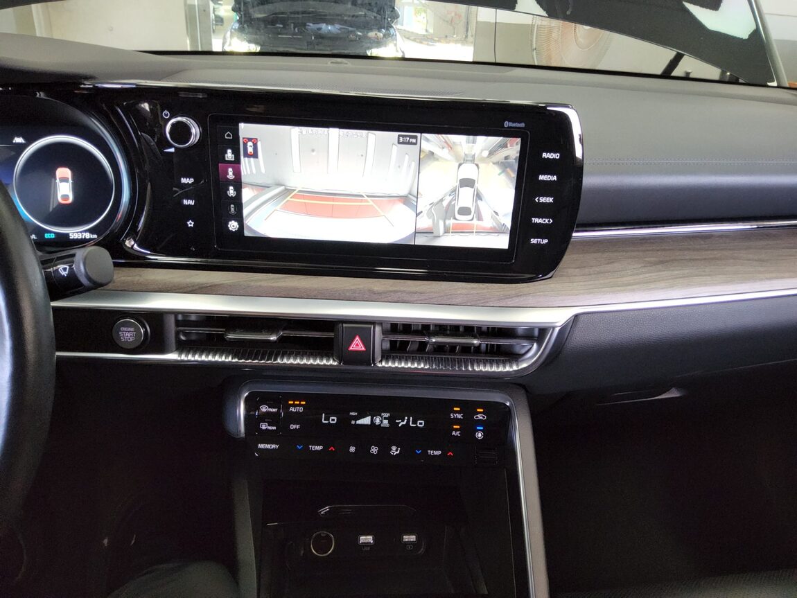 KIA NEW K5 (DL3) 2.0 GASOLINE SIGNATURE 2023 - zdjęcie 18