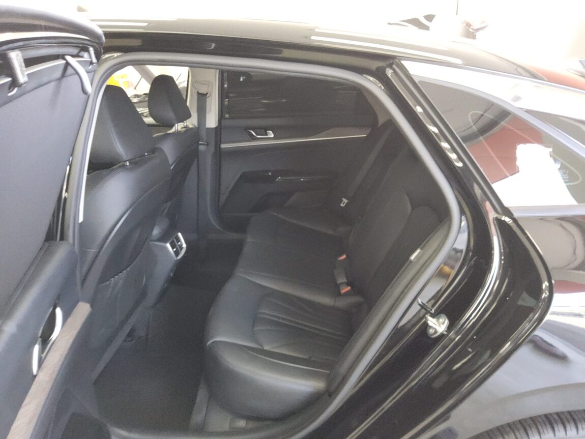 KIA NEW K5 (DL3) 2.0 GASOLINE SIGNATURE 2023 - zdjęcie 12