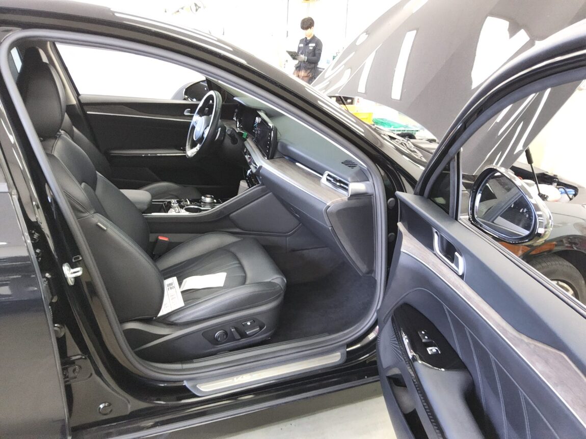 KIA NEW K5 (DL3) 2.0 GASOLINE SIGNATURE 2023 - zdjęcie 14