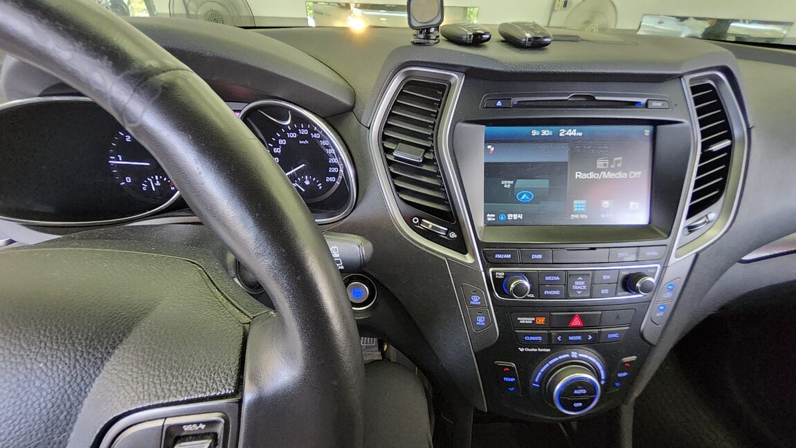 HYUNDAI SANTA FE THE PRIME DIESEL R2.0 2WD EXCLUSIVE 2016 - zdjęcie 18
