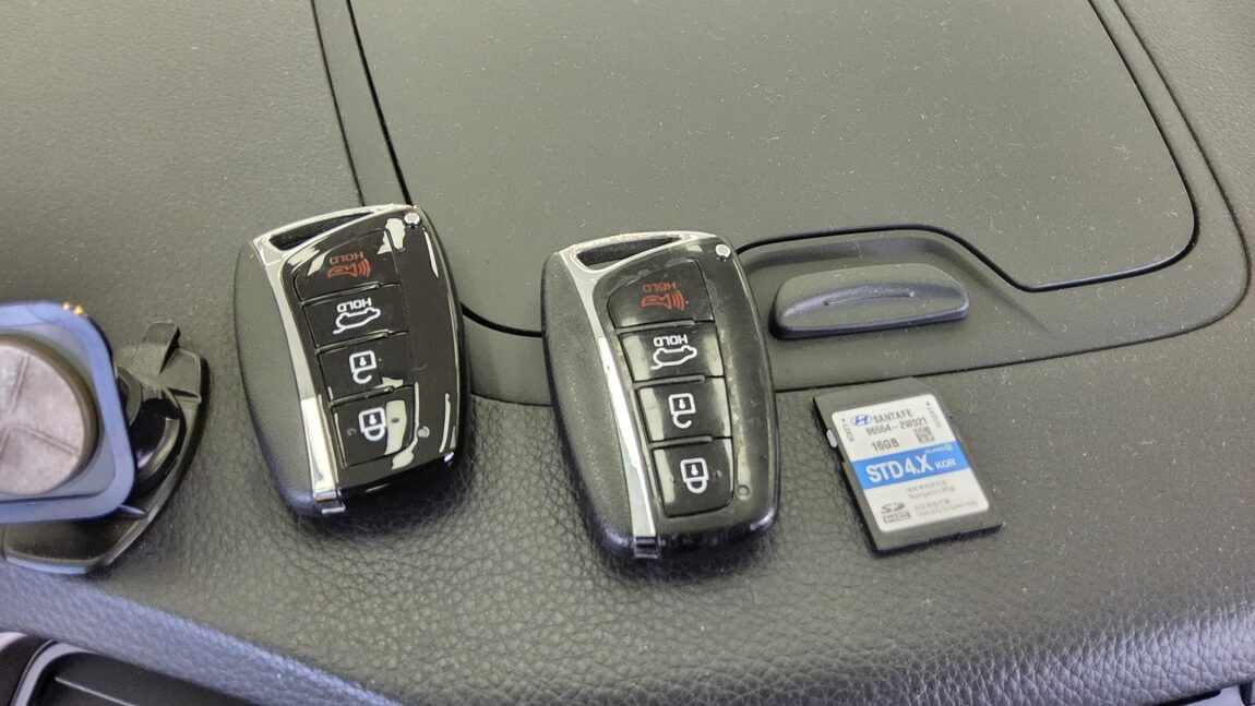 HYUNDAI SANTA FE THE PRIME DIESEL R2.0 2WD EXCLUSIVE 2016 - zdjęcie 19