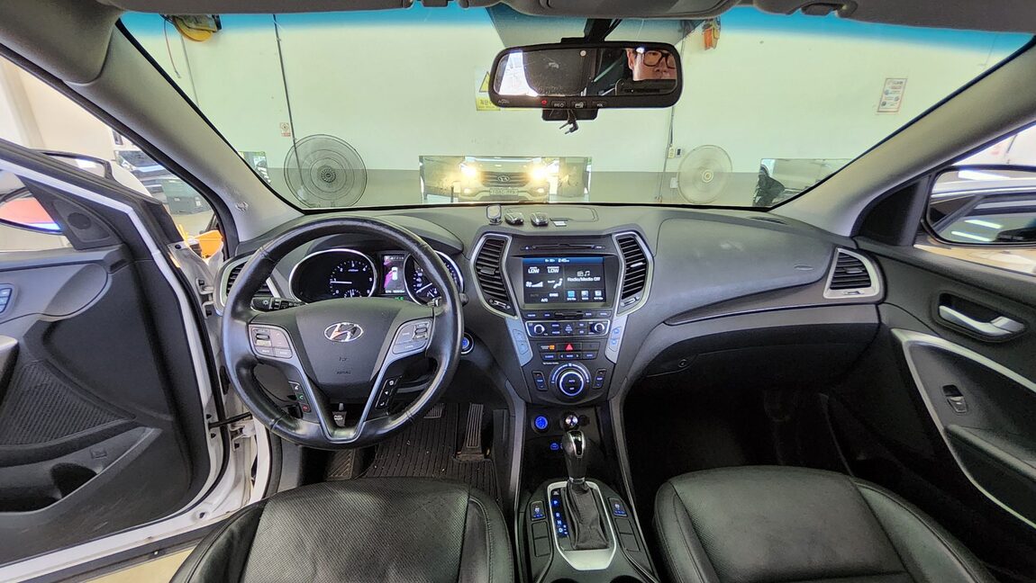 HYUNDAI SANTA FE THE PRIME DIESEL R2.0 2WD EXCLUSIVE 2016 - zdjęcie 11
