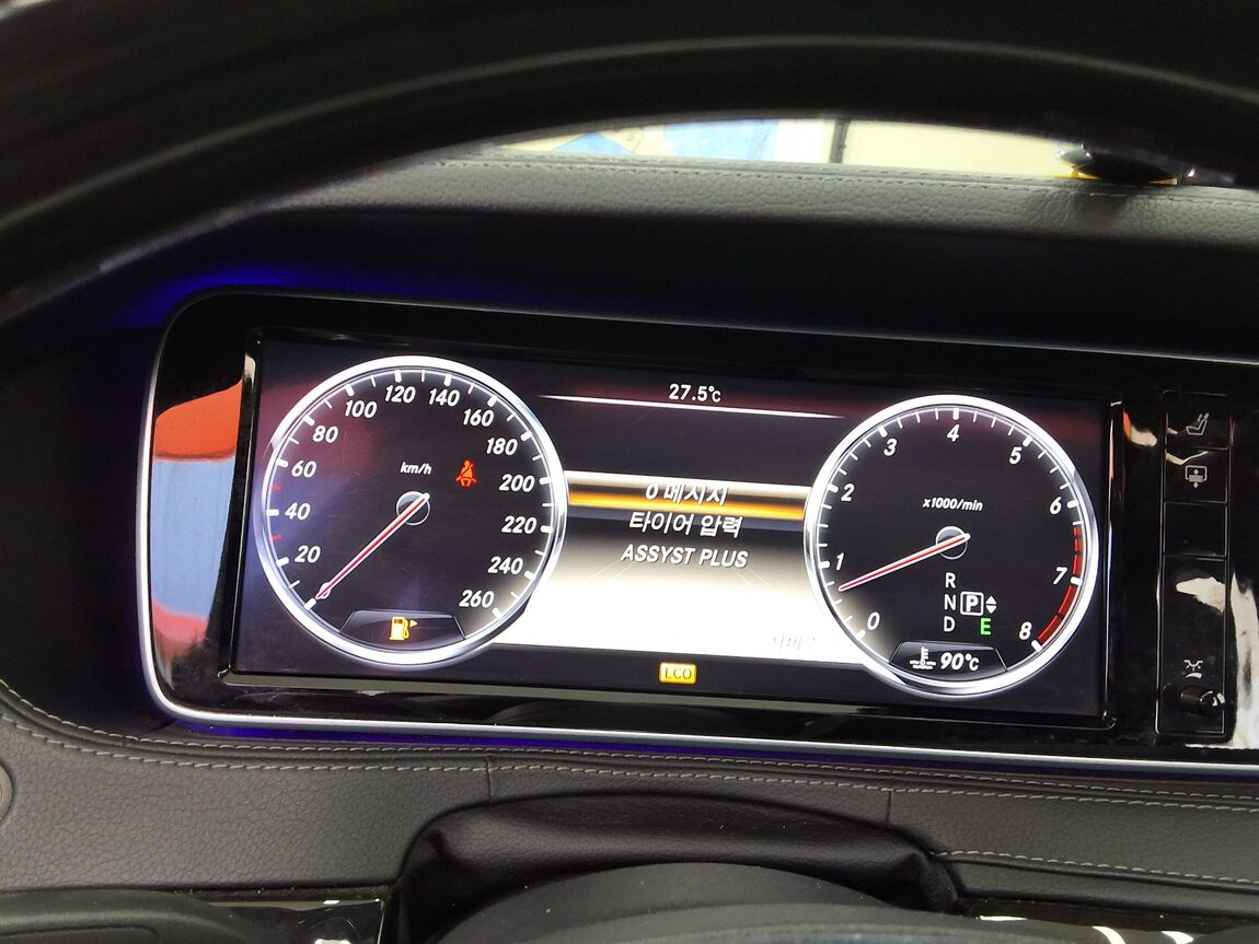 MERCEDES-BENZ S-CLASS (6TH GEN) S500L 2014 - zdjęcie 26