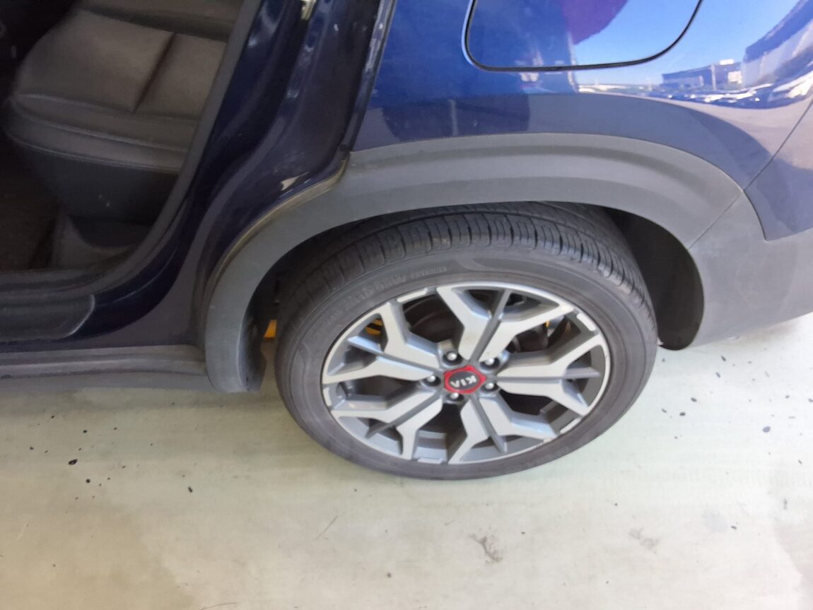 KIA SELTOS 1.6 DIESEL 2WD NOBLESSE 2020 - zdjęcie 22