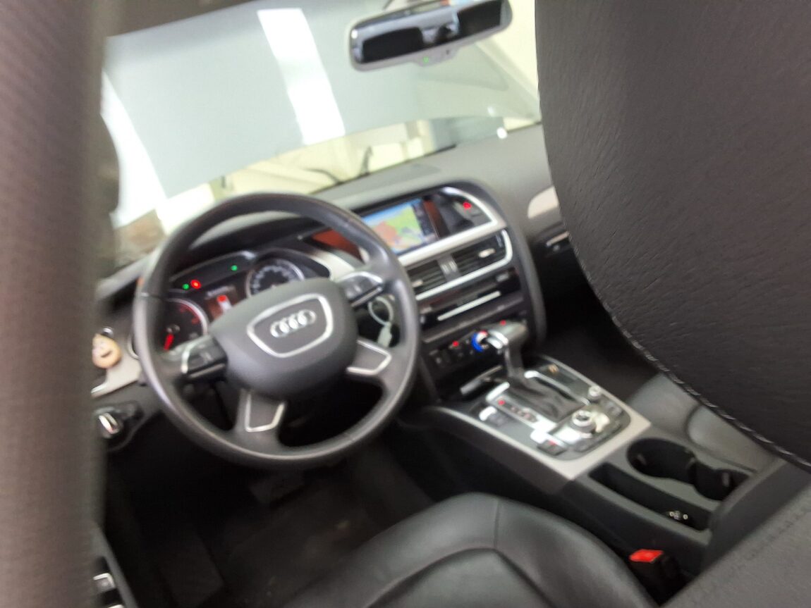 AUDI A4 (4TH GEN) 2.0 TDI 2014 - zdjęcie 12