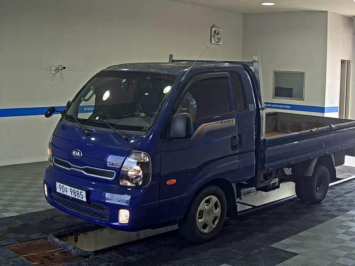 KIA BONGO III CARGO CRDi KING CAB EXTRA LONG WHEELBASE 2016 - zdjęcie 2