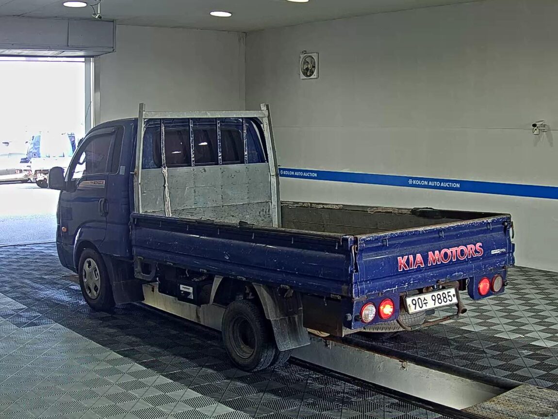 KIA BONGO III CARGO CRDi KING CAB EXTRA LONG WHEELBASE 2016 - zdjęcie 6