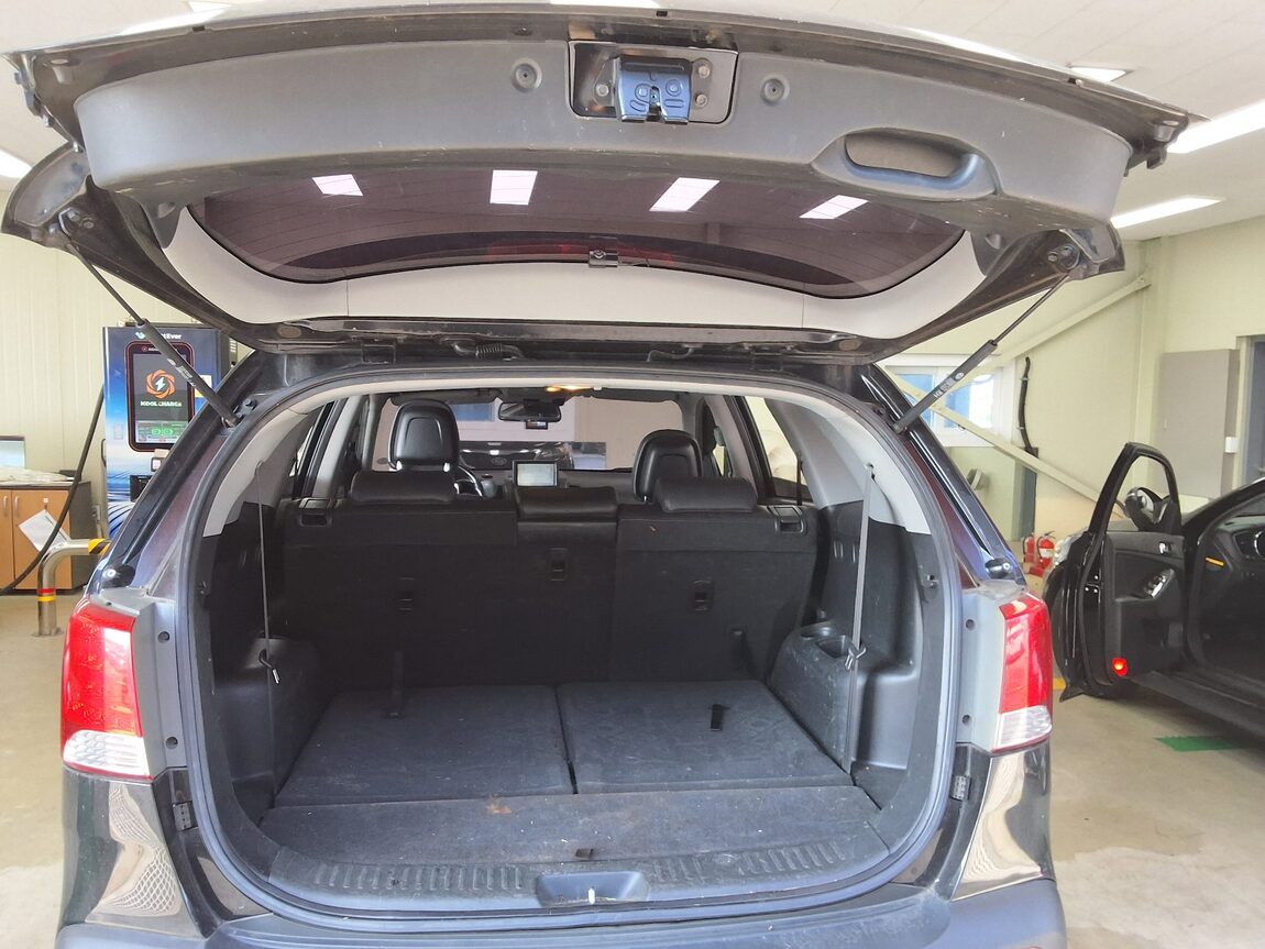 KIA SORENTO R DIESEL 2.0 2WD TLX LUXURY MODEL 2010 - zdjęcie 16