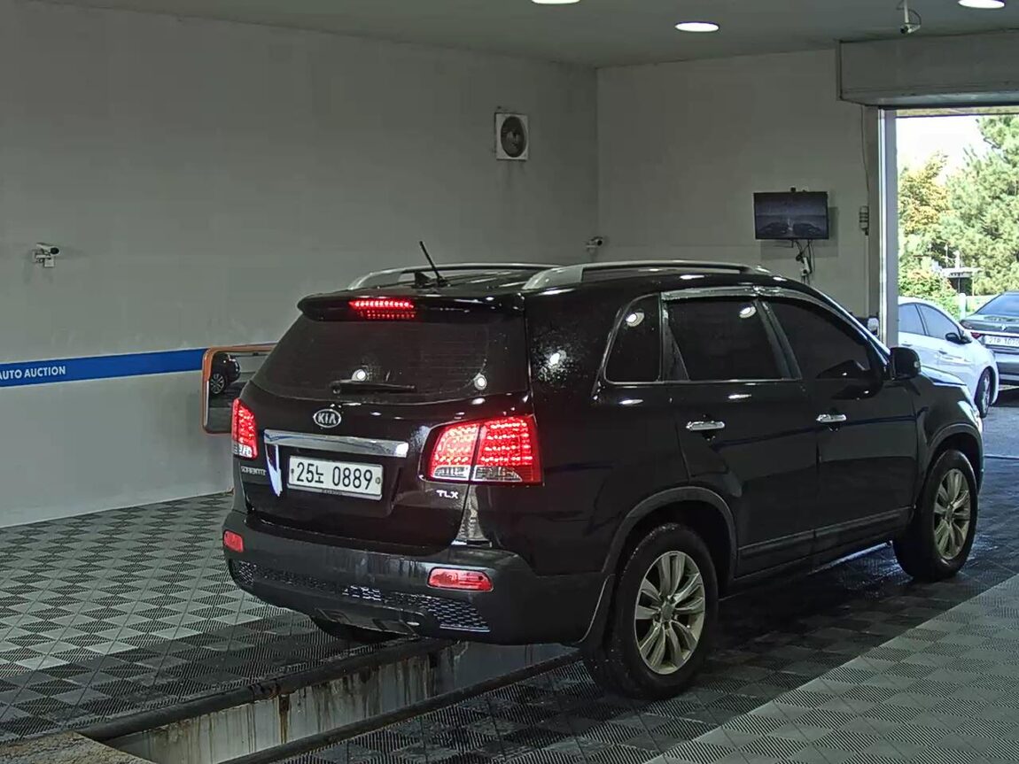 KIA SORENTO R DIESEL 2.0 2WD TLX LUXURY MODEL 2010 - zdjęcie 5