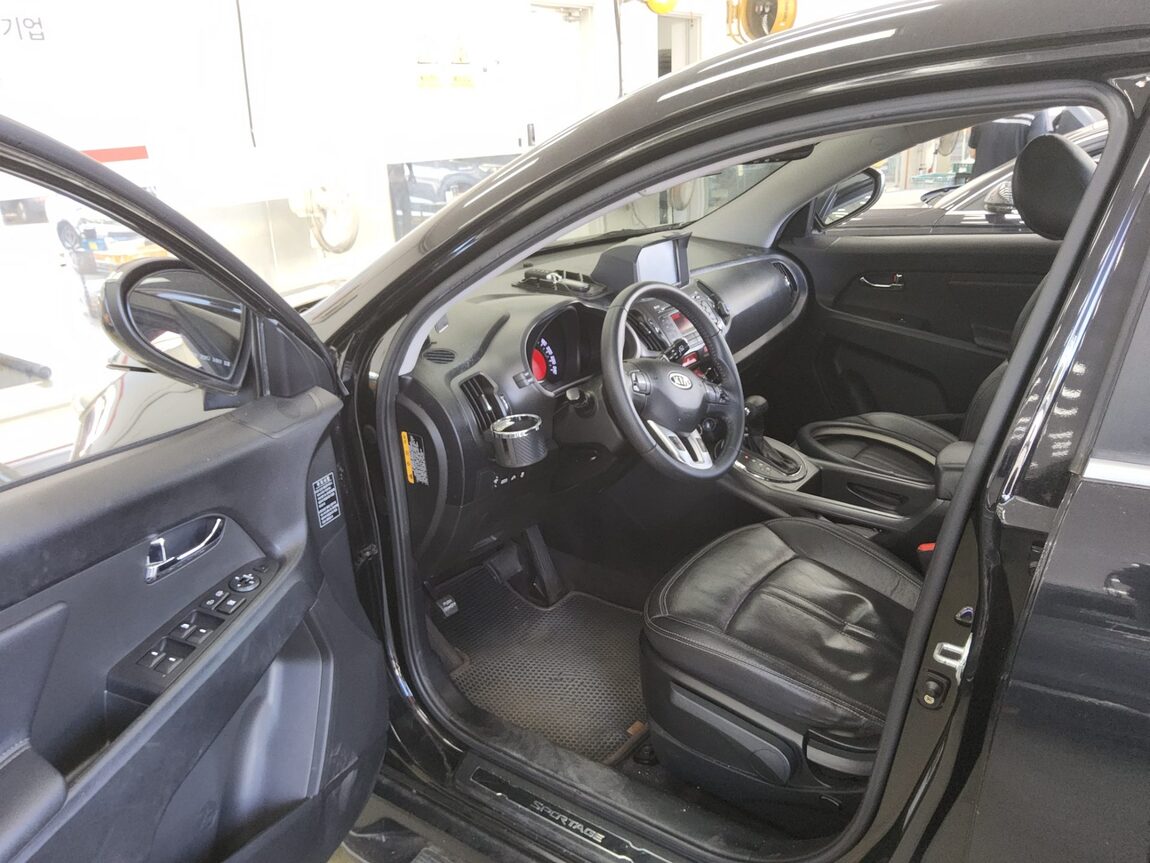 KIA SPORTAGE R DIESEL R2.0 2WD TLX PREMIUM 2011 - zdjęcie 10