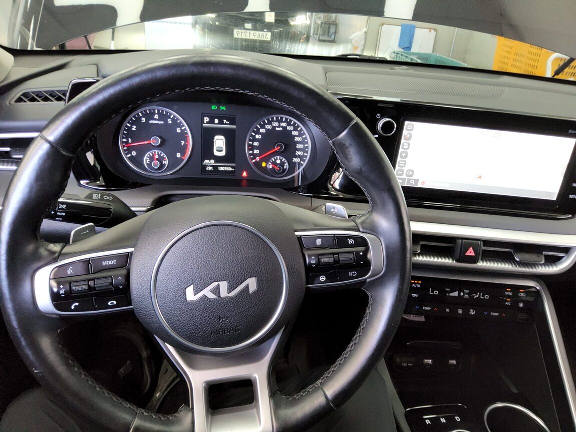 KIA NEW K5 (DL3) 2.0 GASOLINE PRESTIGE 2022 - zdjęcie 17