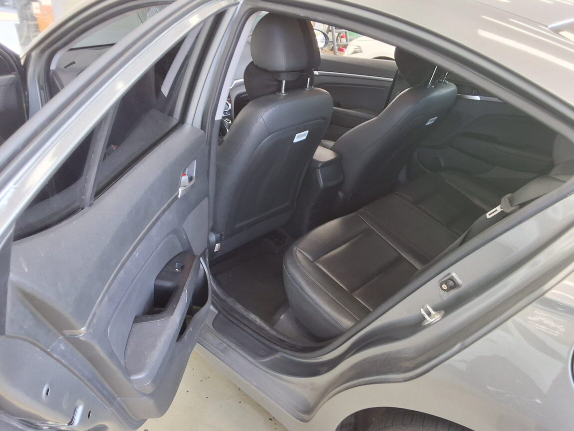 HYUNDAI THE NEW AVANTE AD 1.6 GASOLINE STYLE 2019 - zdjęcie 12