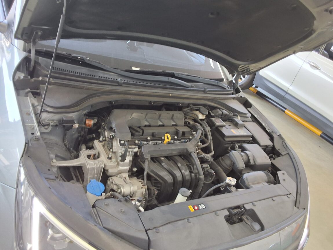 HYUNDAI THE NEW AVANTE AD 1.6 GASOLINE STYLE 2019 - zdjęcie 19