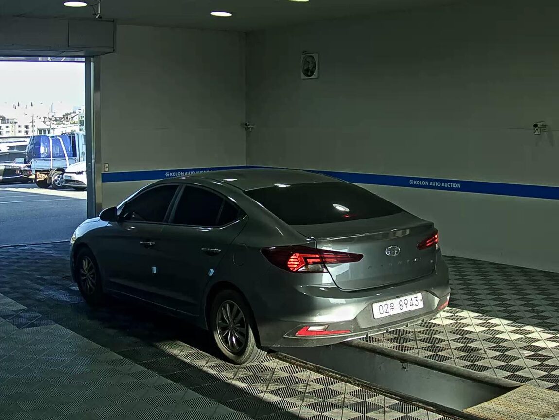 HYUNDAI THE NEW AVANTE AD 1.6 GASOLINE STYLE 2019 - zdjęcie 6