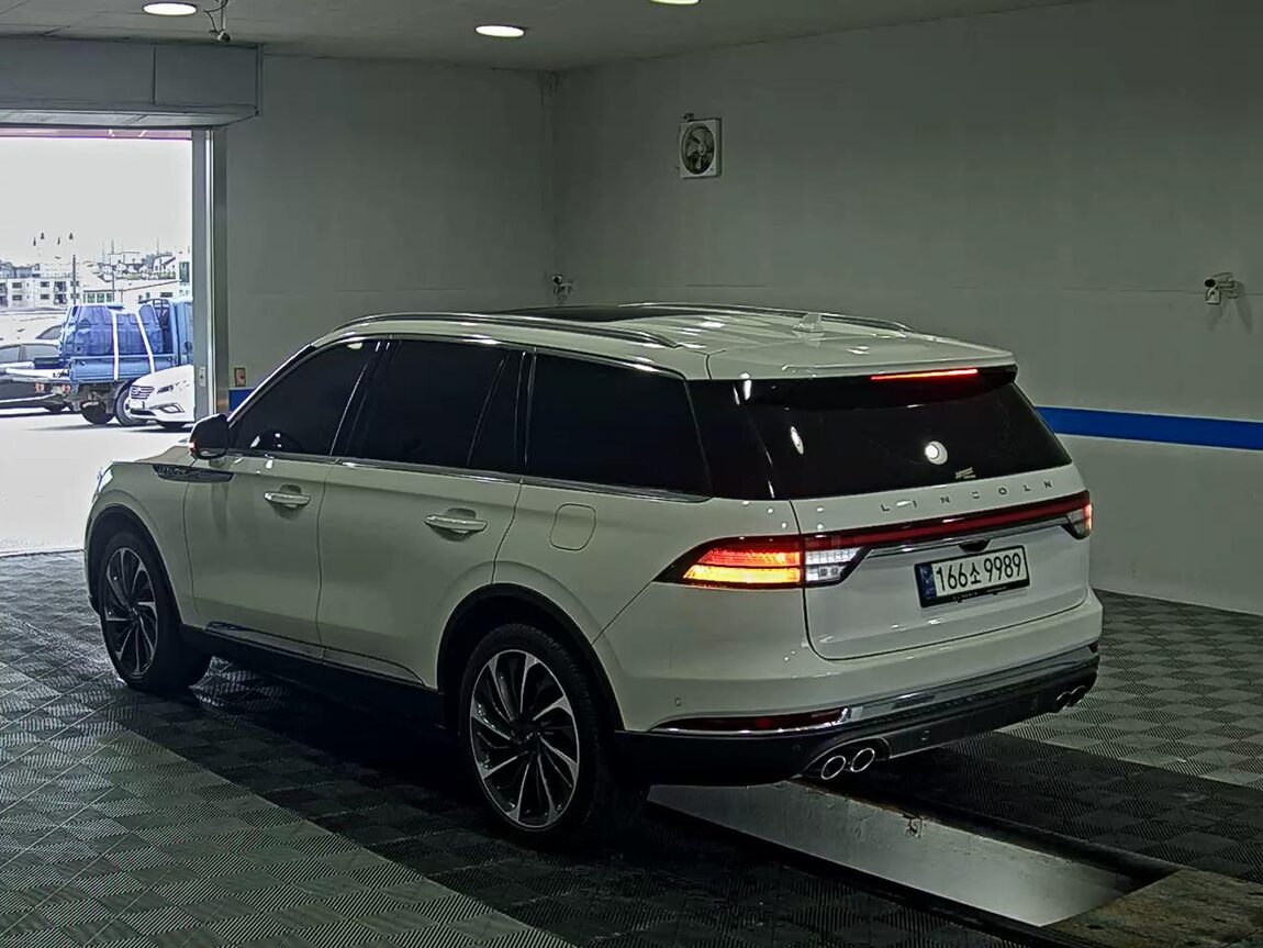 LINCOLN AVIATOR (2ND GEN) 3.0 V6 AWD RESERVE 2023 - zdjęcie 6