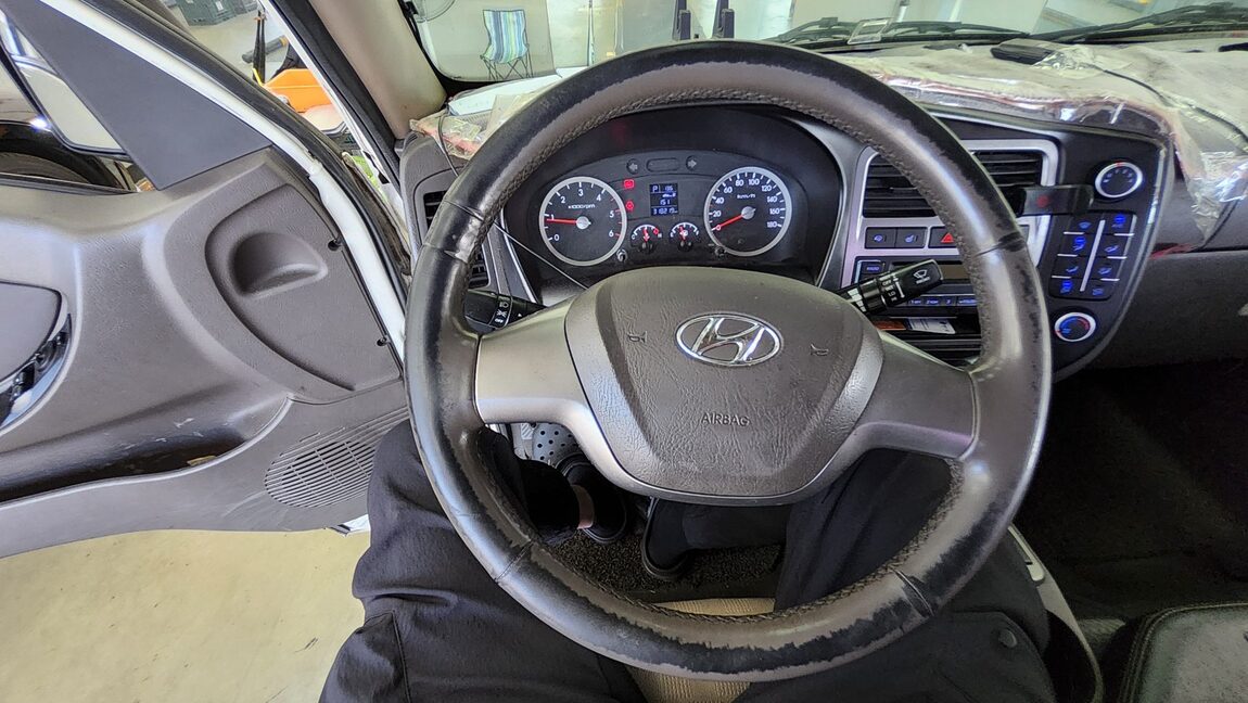 HYUNDAI PORTER II CRDi SUPER CAB EXTRA LONG WHEELBASE SMART 2019 - zdjęcie 15