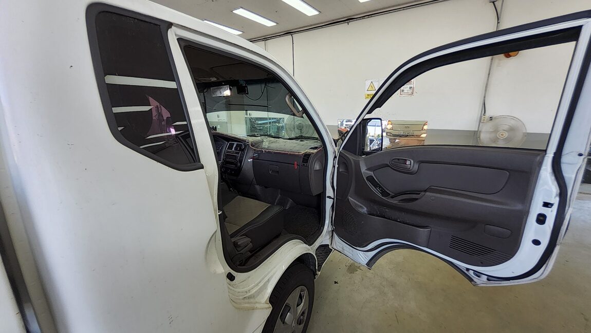 HYUNDAI PORTER II CRDi SUPER CAB EXTRA LONG WHEELBASE SMART 2019 - zdjęcie 12