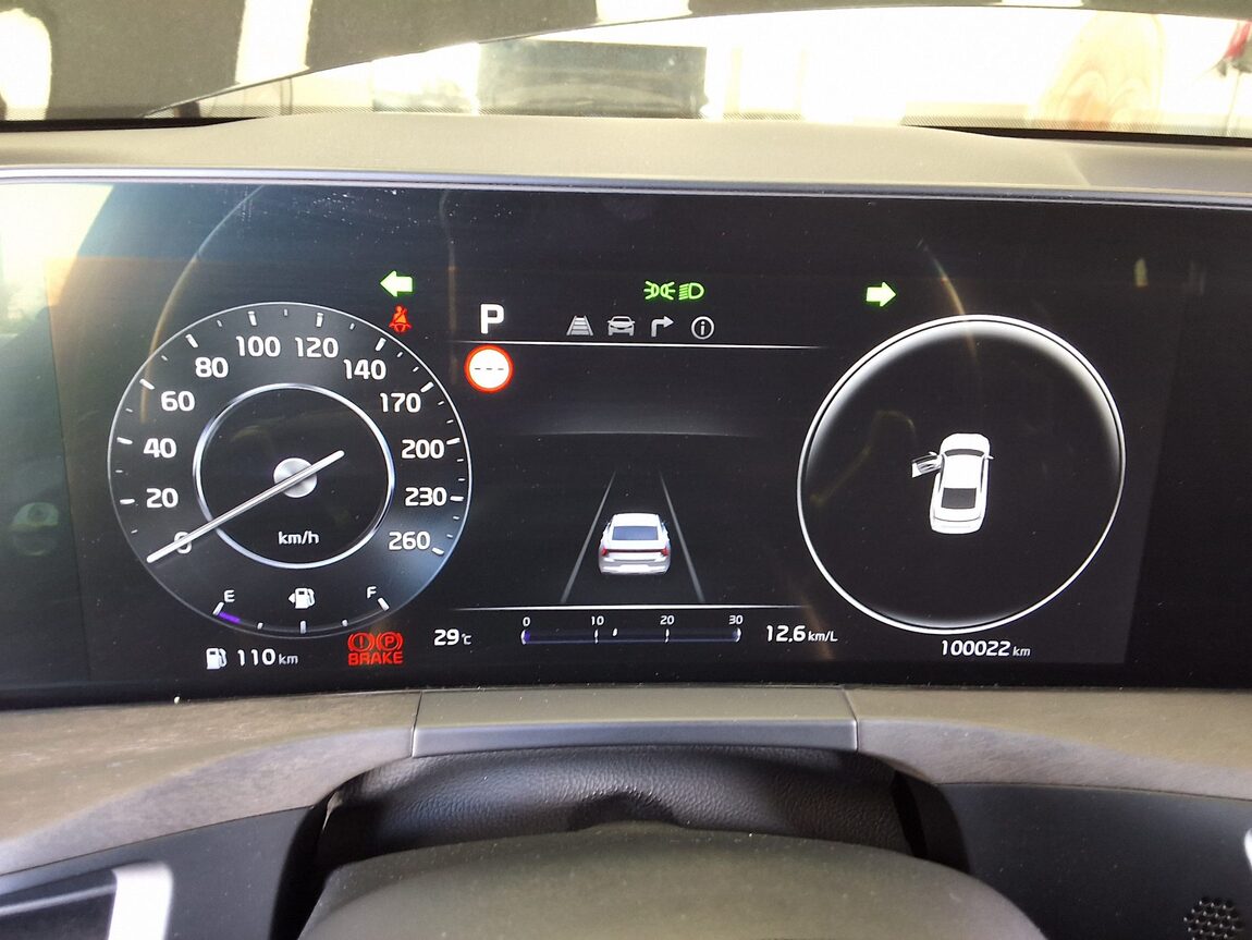 KIA K8 3.5 GDI 4WD PLATINUM 2022 - zdjęcie 9