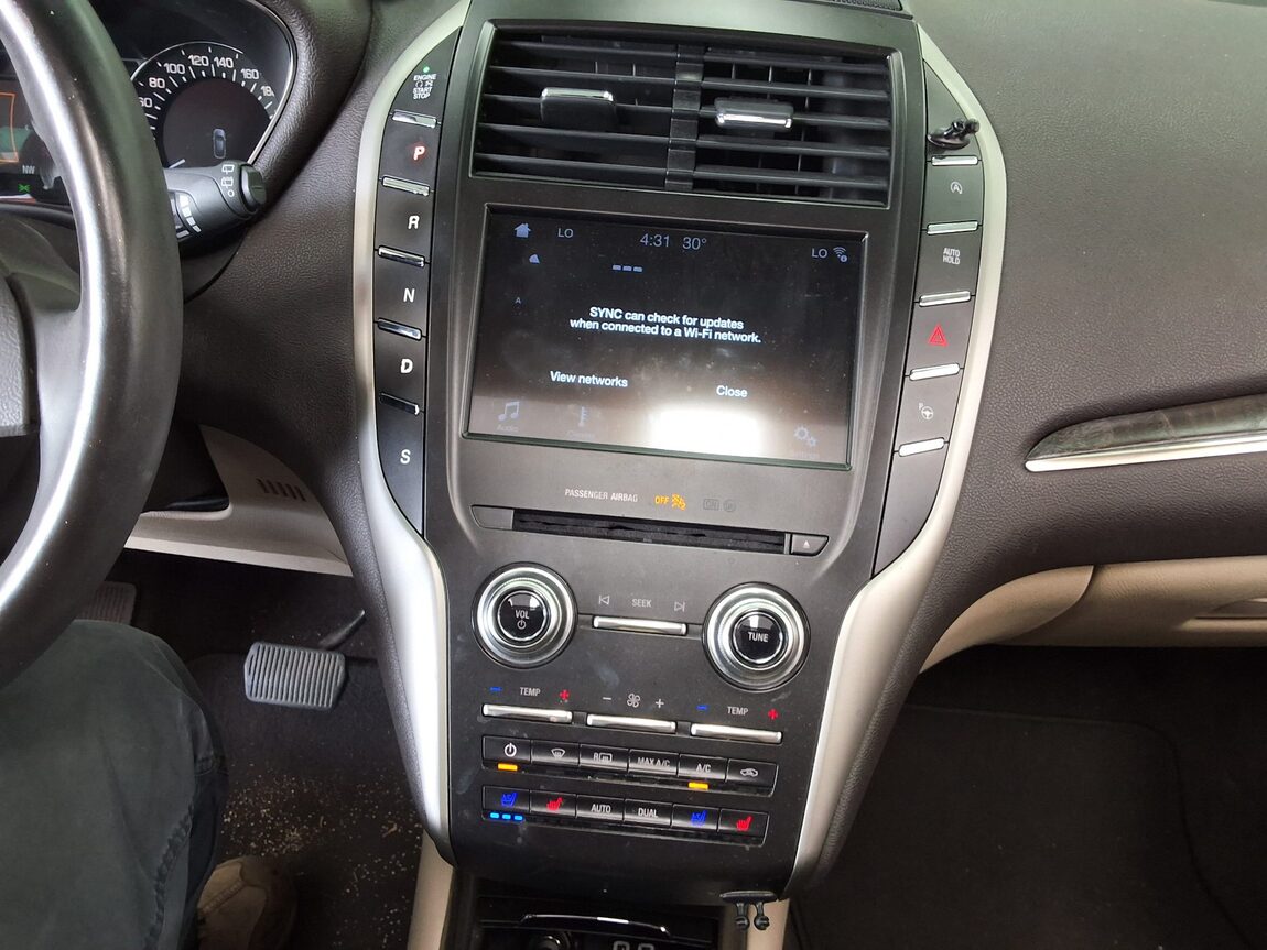 LINCOLN MKC 2.0L ECOBOOST RESERVE 2017 - zdjęcie 24