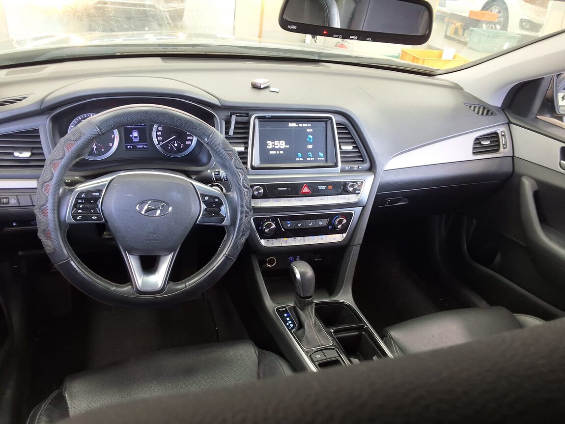 HYUNDAI LF SONATA NEW RISE LPi RENTAL CAR STYLE 2018 - zdjęcie 11