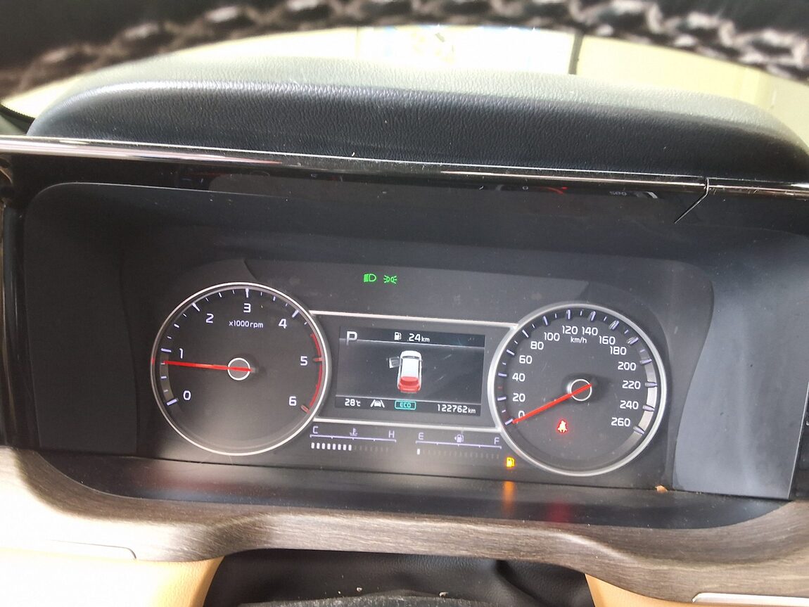 KIA NEW SORENTO (MQ4) 2.2 DIESEL 2WD PRESTIGE 2022 - zdjęcie 10