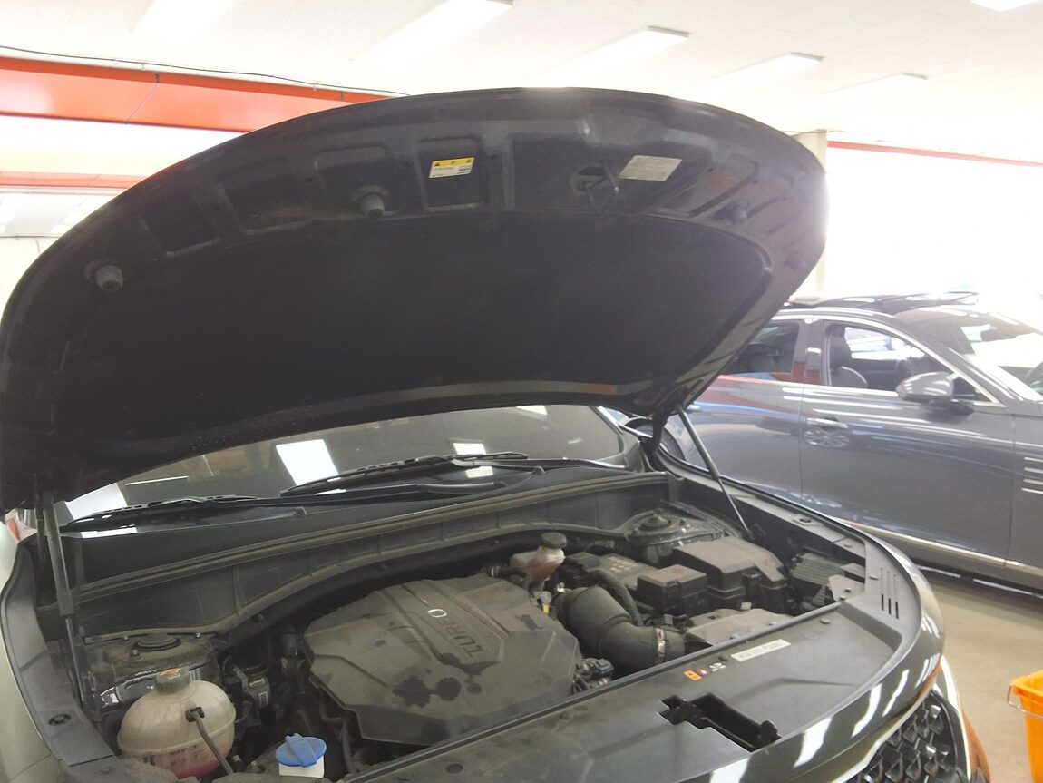 KIA NEW SORENTO (MQ4) 2.2 DIESEL 2WD PRESTIGE 2022 - zdjęcie 18