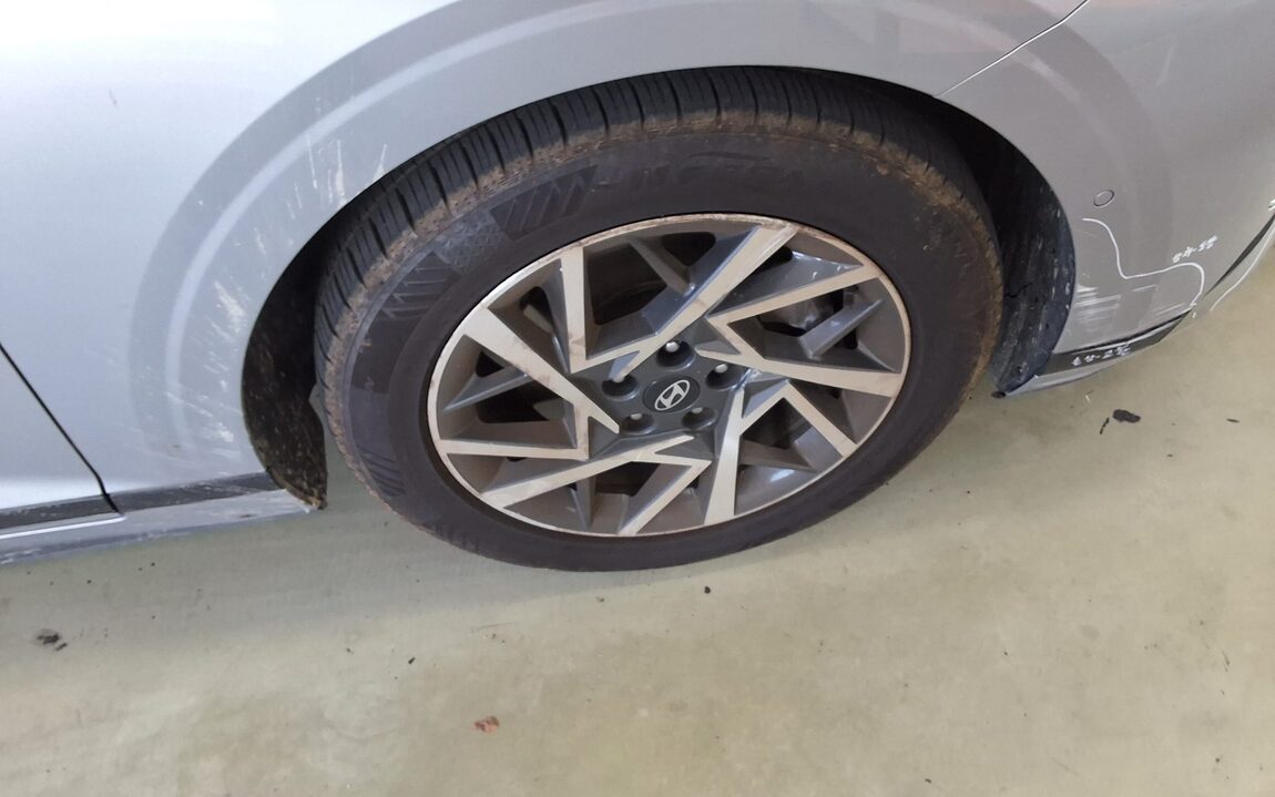 HYUNDAI THE ALL NEW GRANDEUR GASOLINE 2.5 EXCLUSIVE 2023 - zdjęcie 26