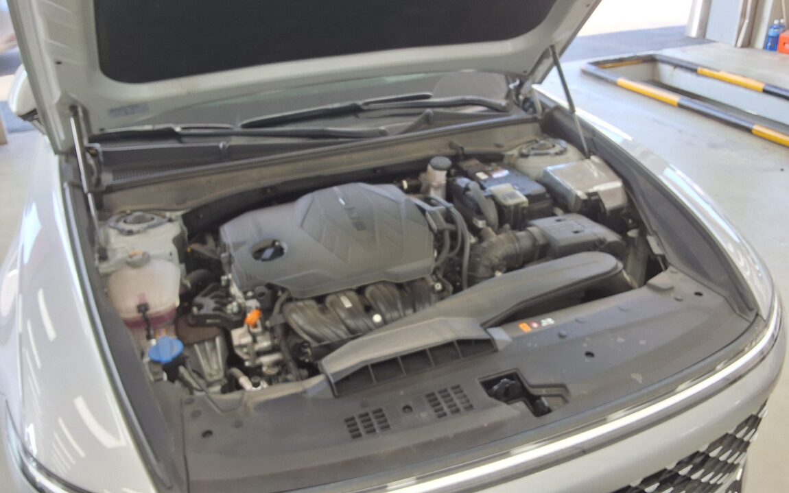 HYUNDAI THE ALL NEW GRANDEUR GASOLINE 2.5 EXCLUSIVE 2023 - zdjęcie 22