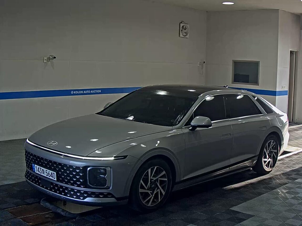 HYUNDAI THE ALL NEW GRANDEUR GASOLINE 2.5 EXCLUSIVE 2023 - zdjęcie 2