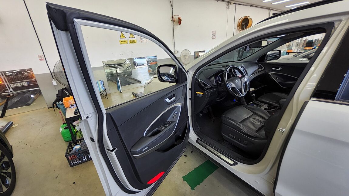 HYUNDAI SANTA FE (DM) DIESEL R2.0 2WD PREMIUM 2014 - zdjęcie 10