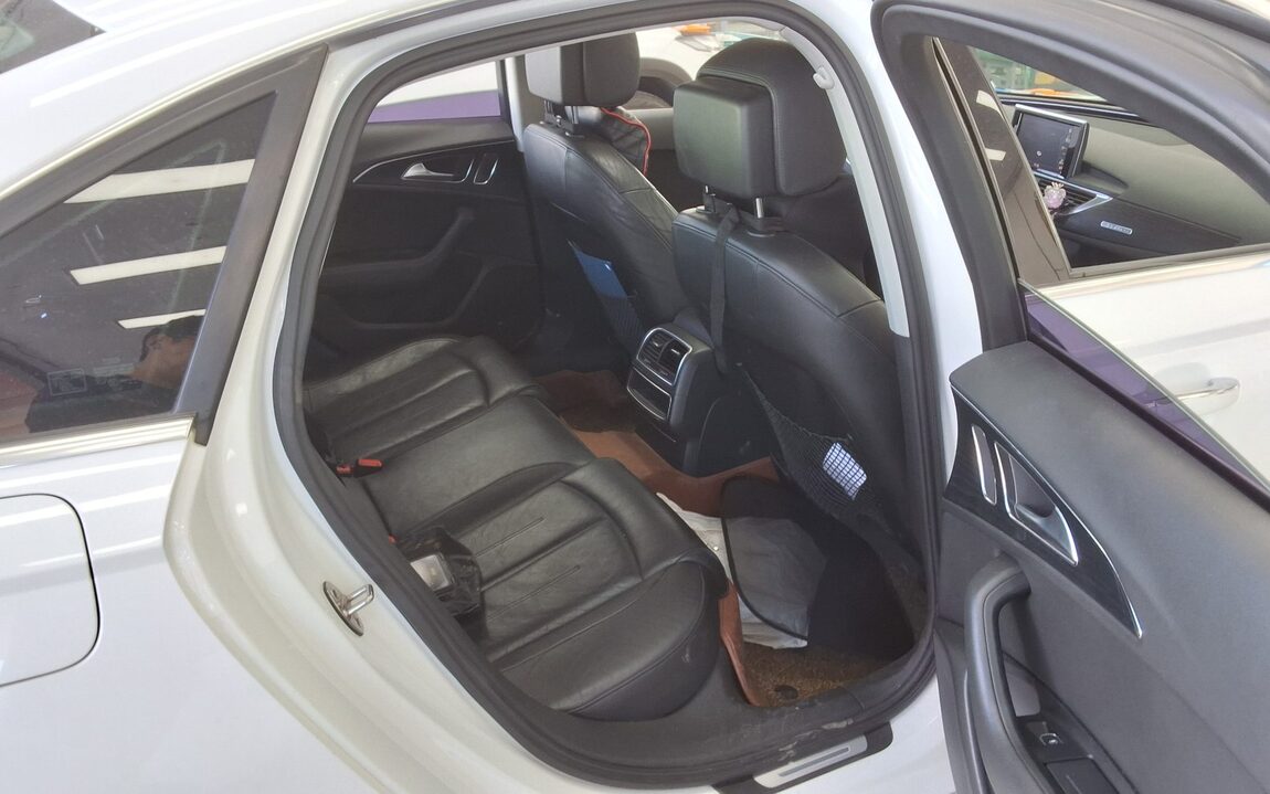 AUDI A6 (4TH GEN) 45 TDI QUATTRO 2015 - zdjęcie 13