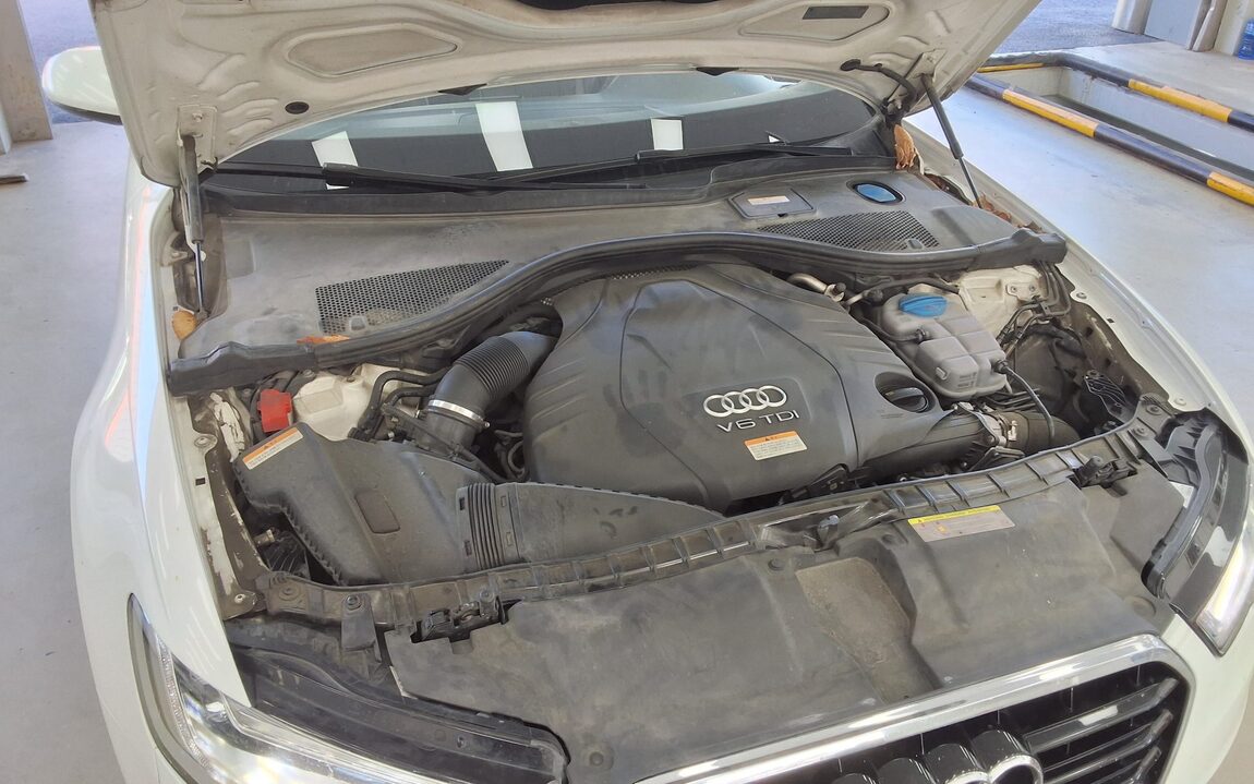 AUDI A6 (4TH GEN) 45 TDI QUATTRO 2015 - zdjęcie 22