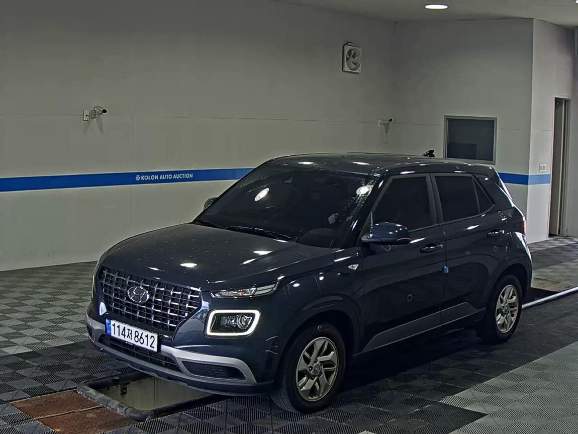 HYUNDAI VENUE 1.6 GASOLINE SMART 2020 - zdjęcie 2