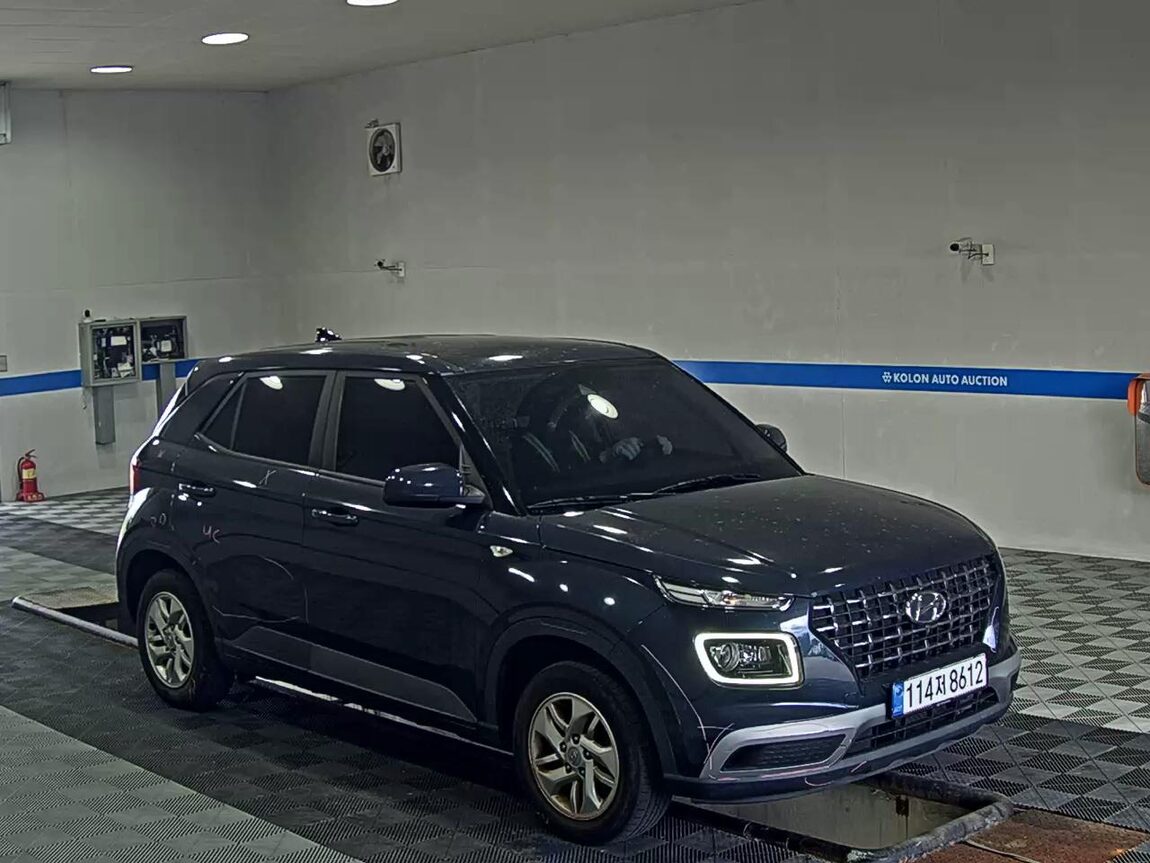 HYUNDAI VENUE 1.6 GASOLINE SMART 2020 - zdjęcie 3