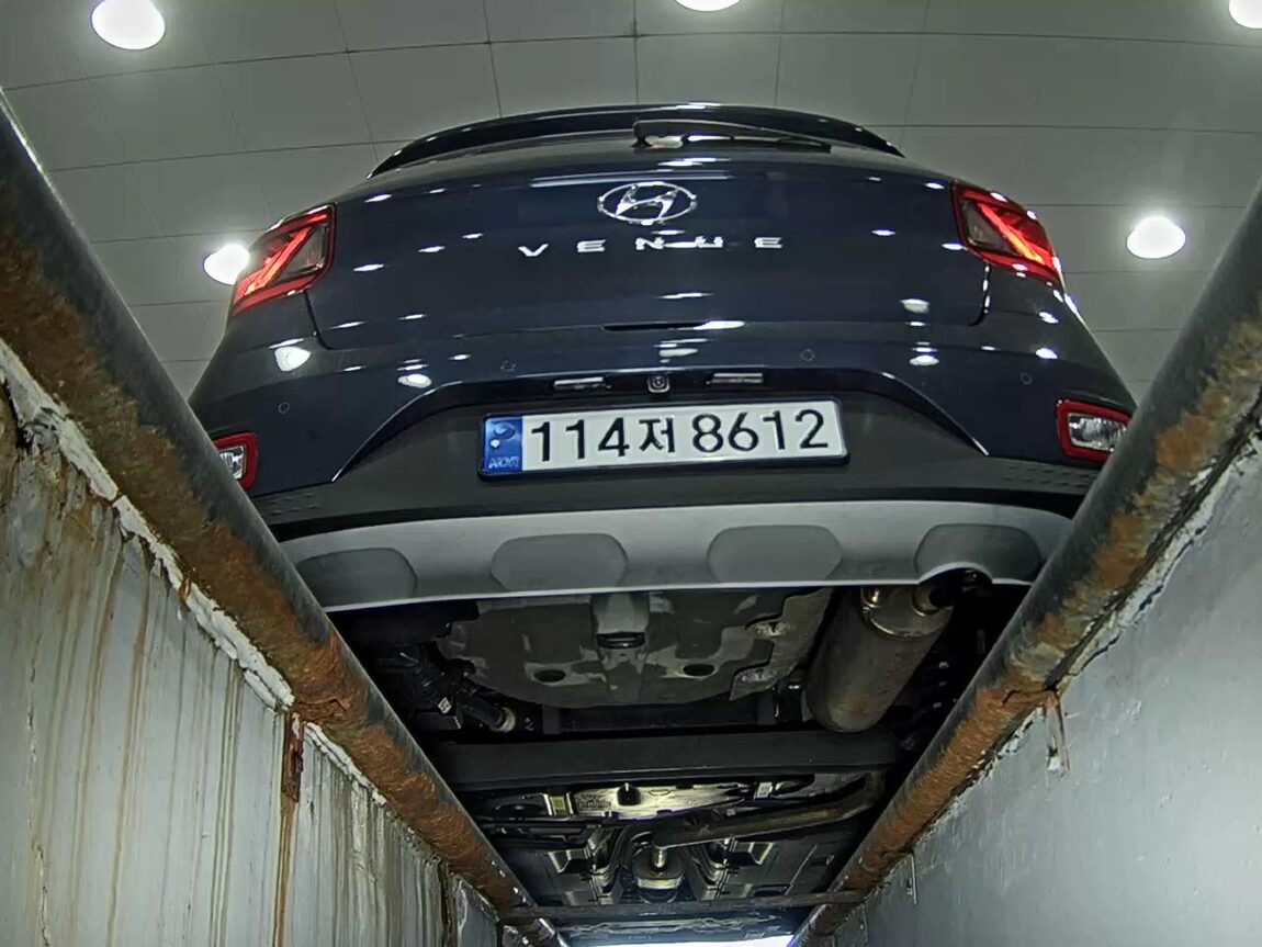 HYUNDAI VENUE 1.6 GASOLINE SMART 2020 - zdjęcie 8