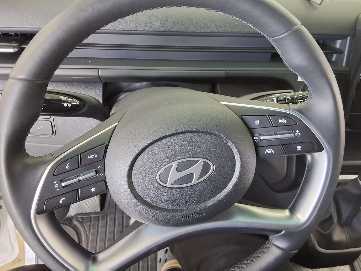 HYUNDAI STARIA 2.2 DIESEL TOURER 9-SEATER 2WD MODERN 2025 - zdjęcie 19