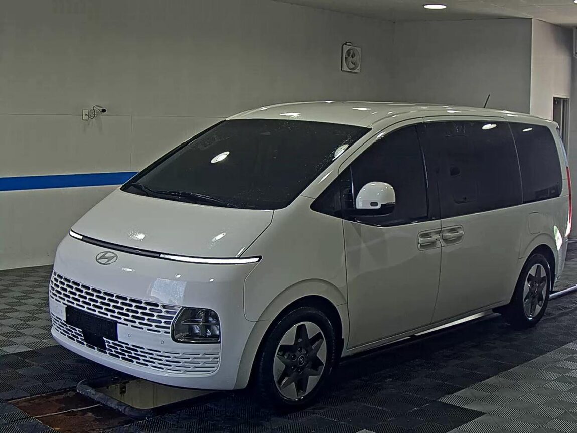 HYUNDAI STARIA 2.2 DIESEL TOURER 9-SEATER 2WD MODERN 2025 - zdjęcie 2