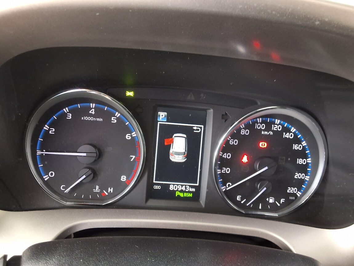 TOYOTA RAV4 (4TH GEN) 2.5 2WD 2017 - zdjęcie 10