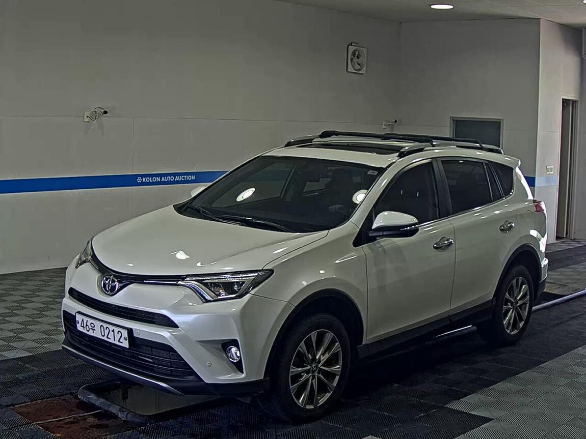TOYOTA RAV4 (4TH GEN) 2.5 2WD 2017 - zdjęcie 2