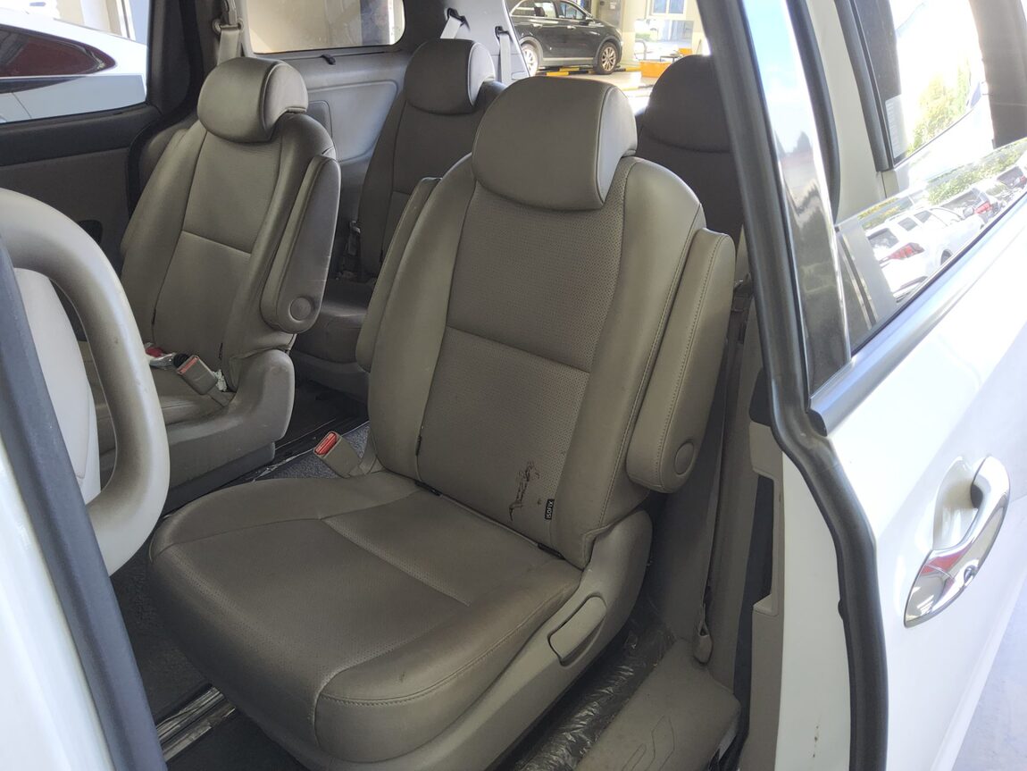 KIA THE NEW CARNIVAL 9-SEATER DIESEL PRESTIGE 2020 - zdjęcie 12