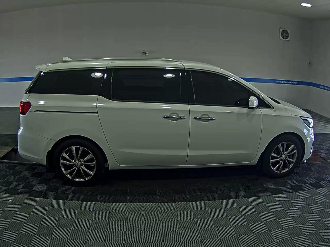 KIA THE NEW CARNIVAL 9-SEATER DIESEL PRESTIGE 2020 - zdjęcie 4