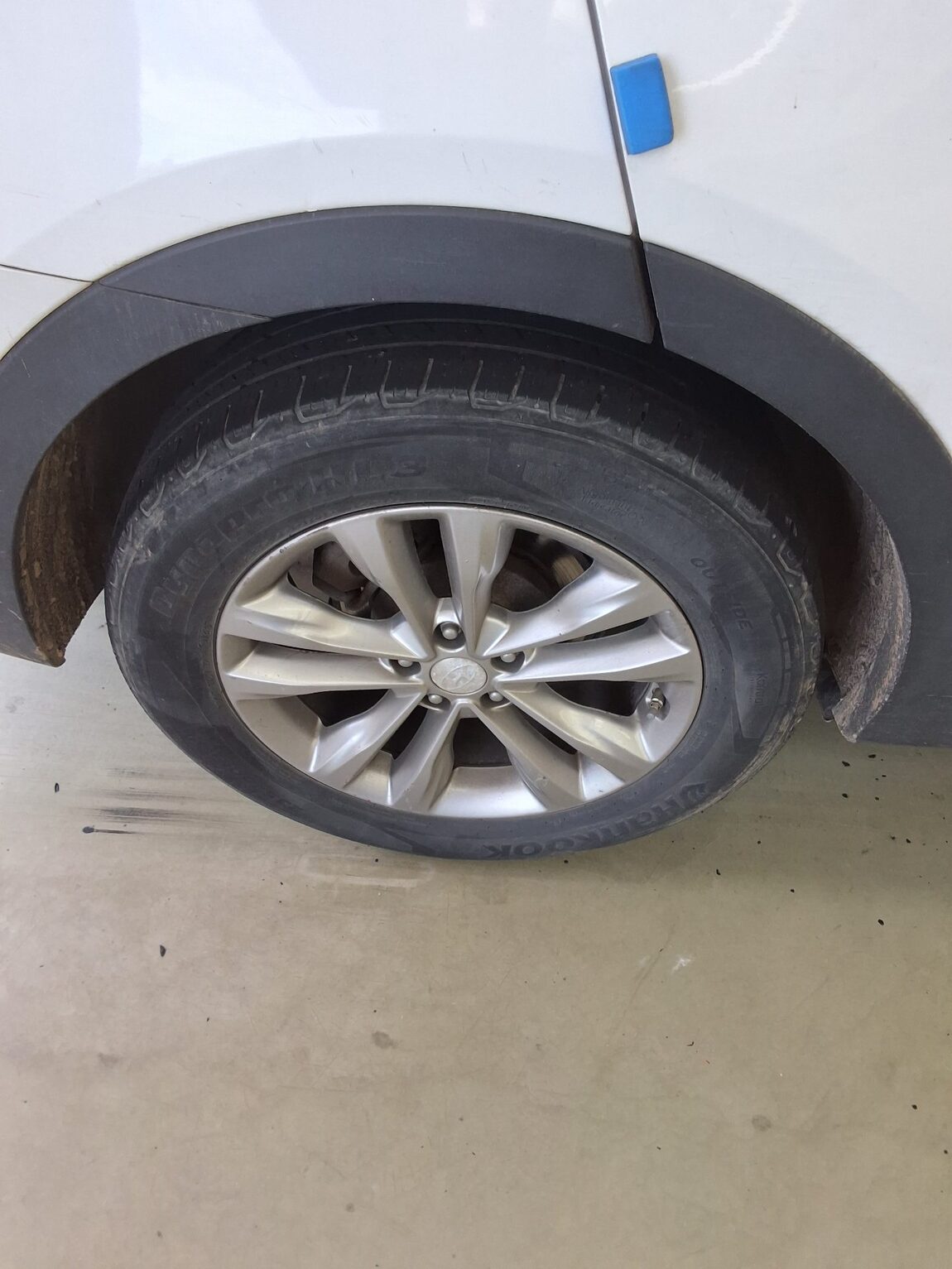 HYUNDAI SANTA FE THE PRIME DIESEL R2.0 4WD PREMIUM 2017 - zdjęcie 23