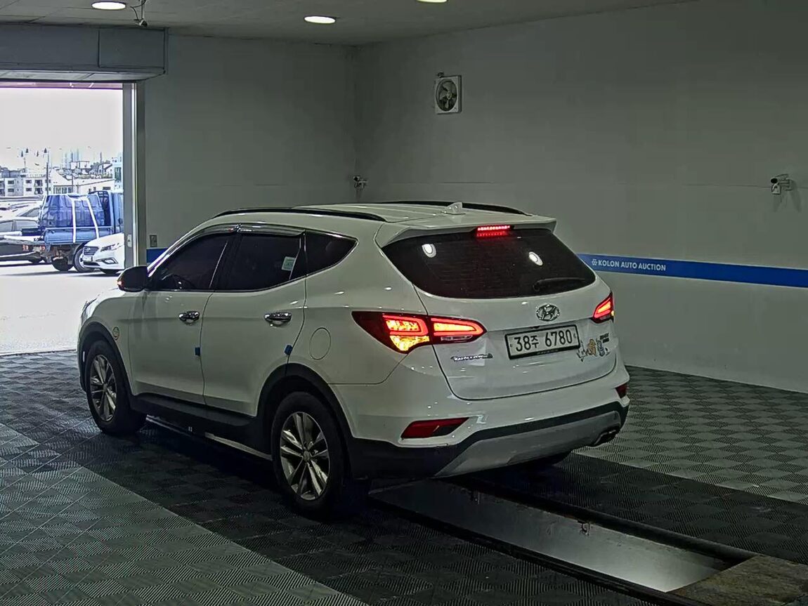 HYUNDAI SANTA FE THE PRIME DIESEL R2.0 4WD PREMIUM 2017 - zdjęcie 6