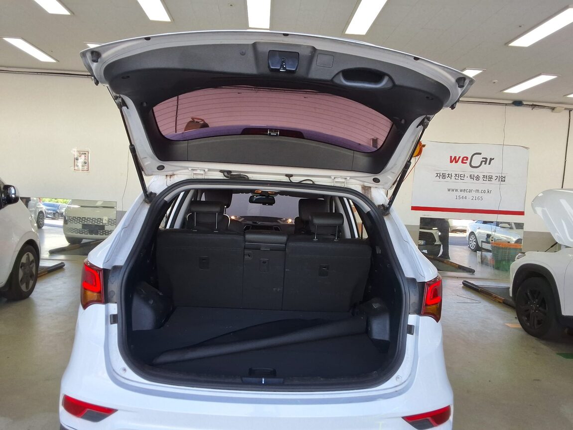 HYUNDAI SANTA FE THE PRIME DIESEL R2.0 2WD PREMIUM 2016 - zdjęcie 15