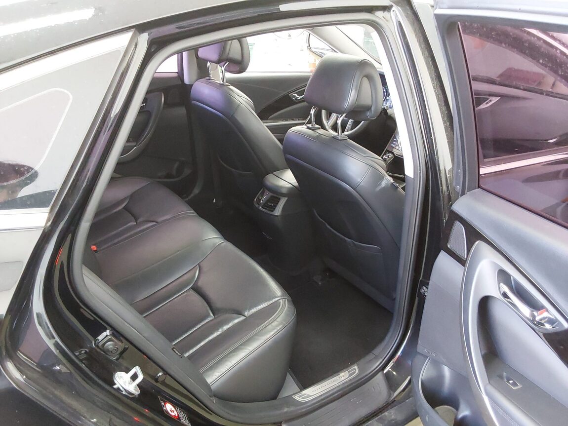 HYUNDAI GRANDEUR HG HG 240 MODERN 2014 - zdjęcie 13