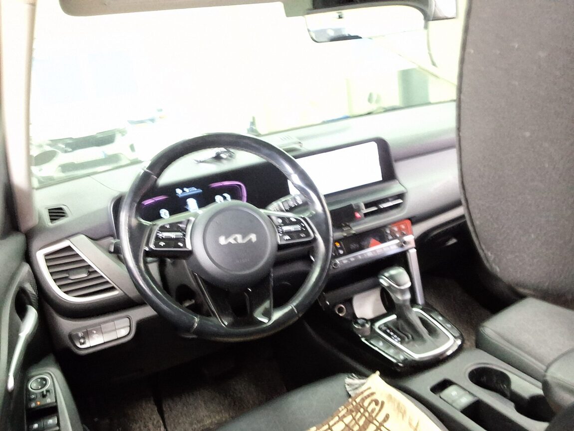 KIA THE NEW SELTOS 1.6 GASOLINE TURBO 2WD TRENDY 2024 - zdjęcie 12