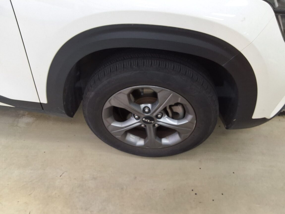 KIA THE NEW SELTOS 1.6 GASOLINE TURBO 2WD TRENDY 2024 - zdjęcie 21