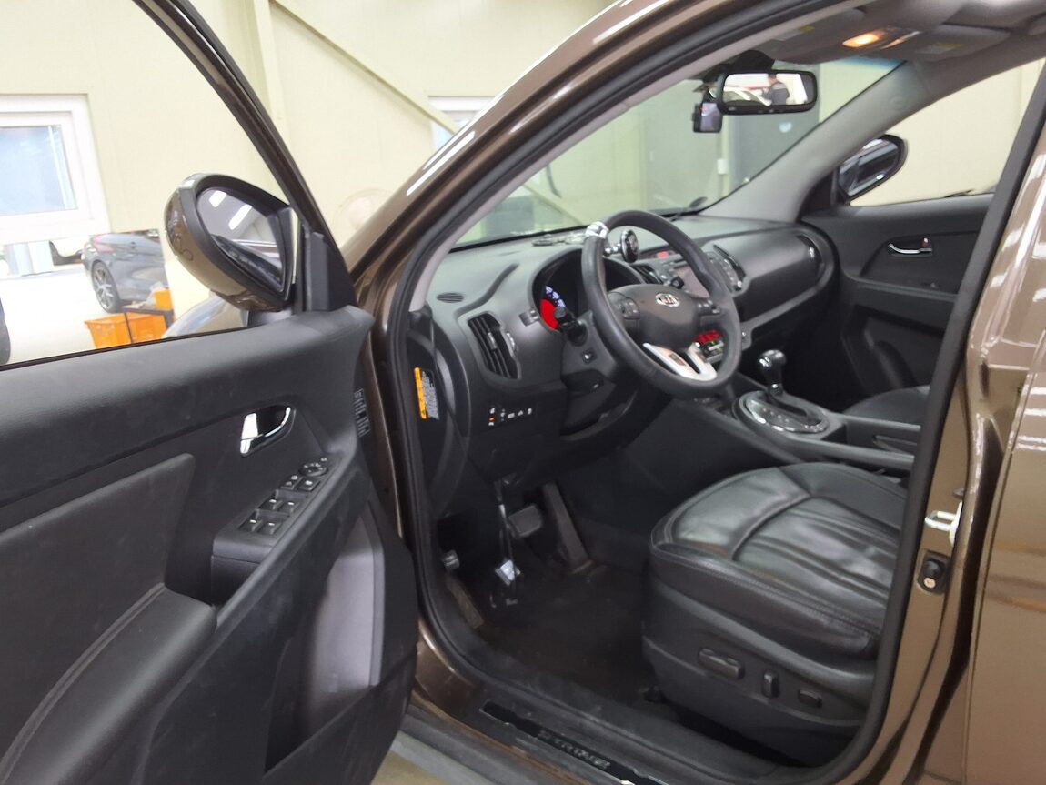 KIA SPORTAGE R DIESEL R2.0 2WD LIMITED 2012 - zdjęcie 11