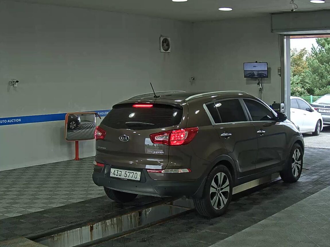 KIA SPORTAGE R DIESEL R2.0 2WD LIMITED 2012 - zdjęcie 5